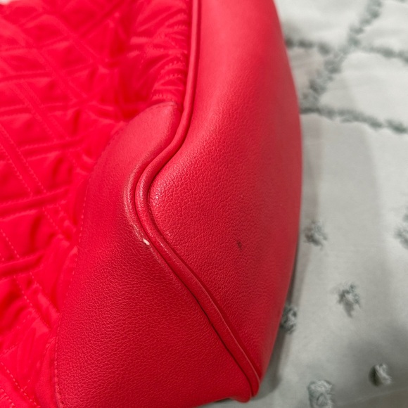 Vera Bradley Vibrant Red Quilted Satchel - Picture 2 of 13